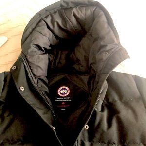 100% authentic Canada Goose coat black